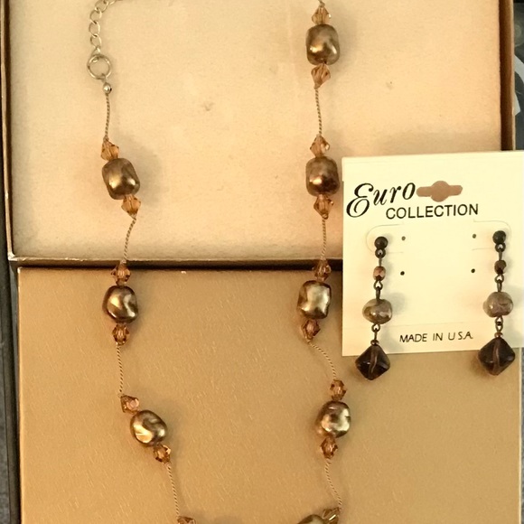 Euro Collection “Tin Cup” Bead and Topaz Necklace and Earrings Set - Picture 2 of 2